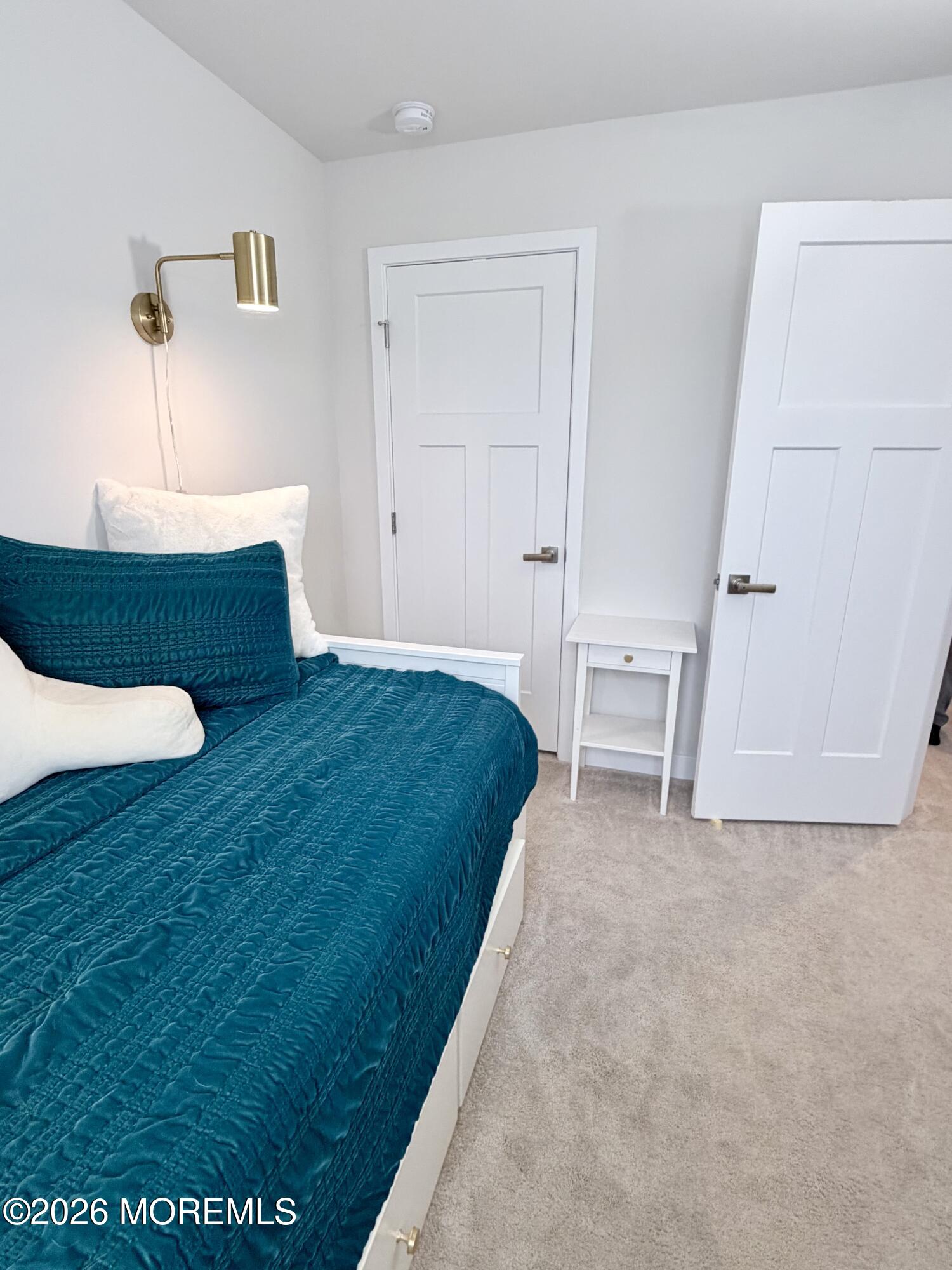 Parlin, New Jersey, 08859, United States, 3 Bedrooms Bedrooms, ,3 BathroomsBathrooms,Residential,For Sale,2010964