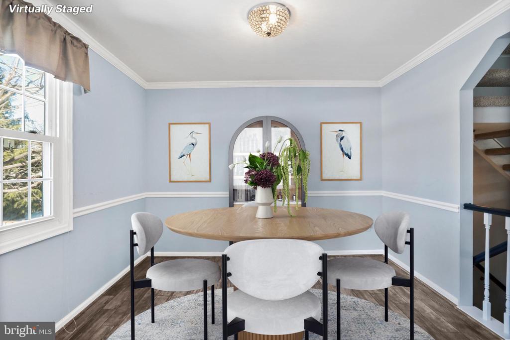 Sterling, Virginia, 20164, United States, 2 Bedrooms Bedrooms, ,3 BathroomsBathrooms,Residential,For Sale,2015095