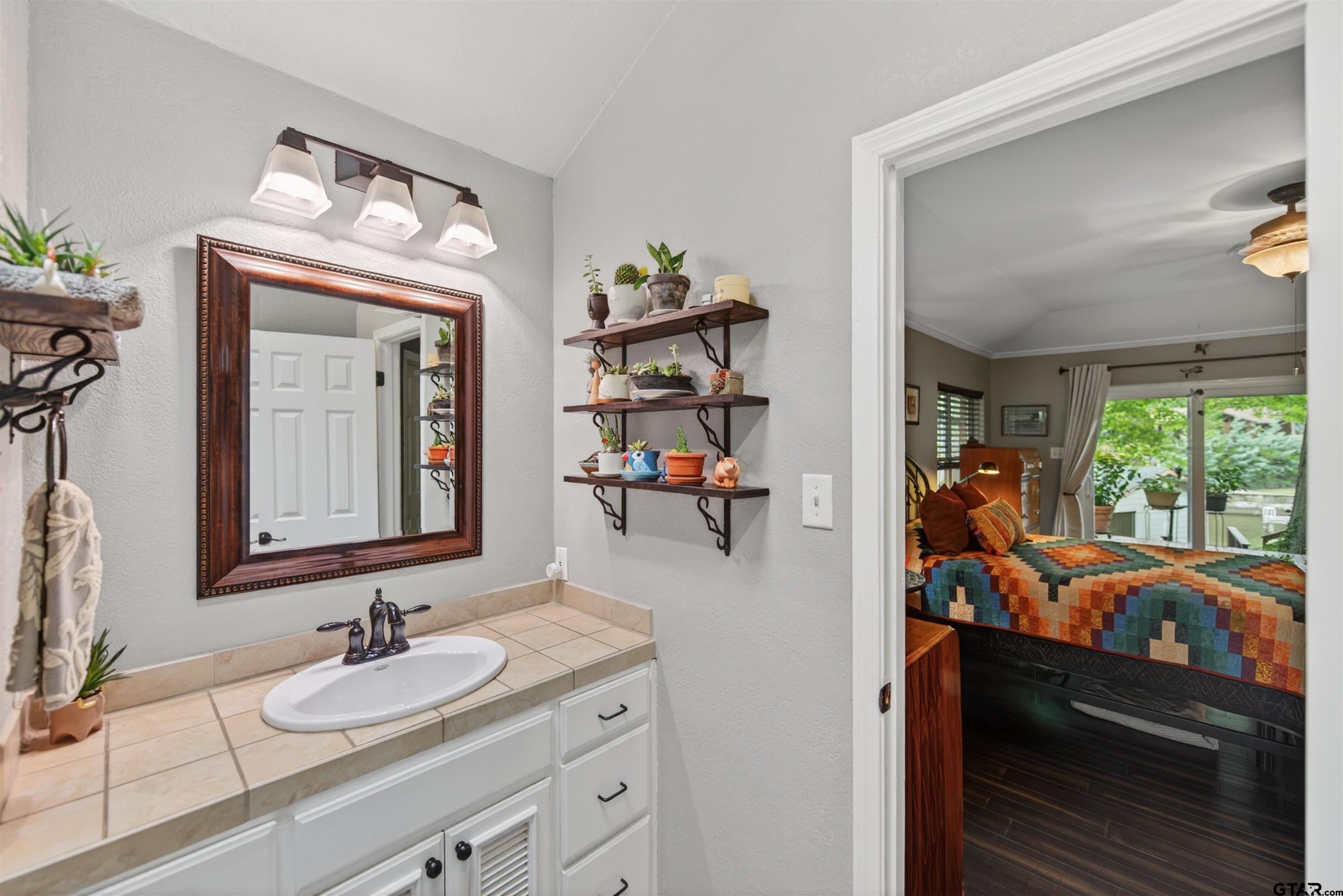 Scroggins, Texas, 75480, United States, 3 Bedrooms Bedrooms, ,2 BathroomsBathrooms,Residential,For Sale,2039986
