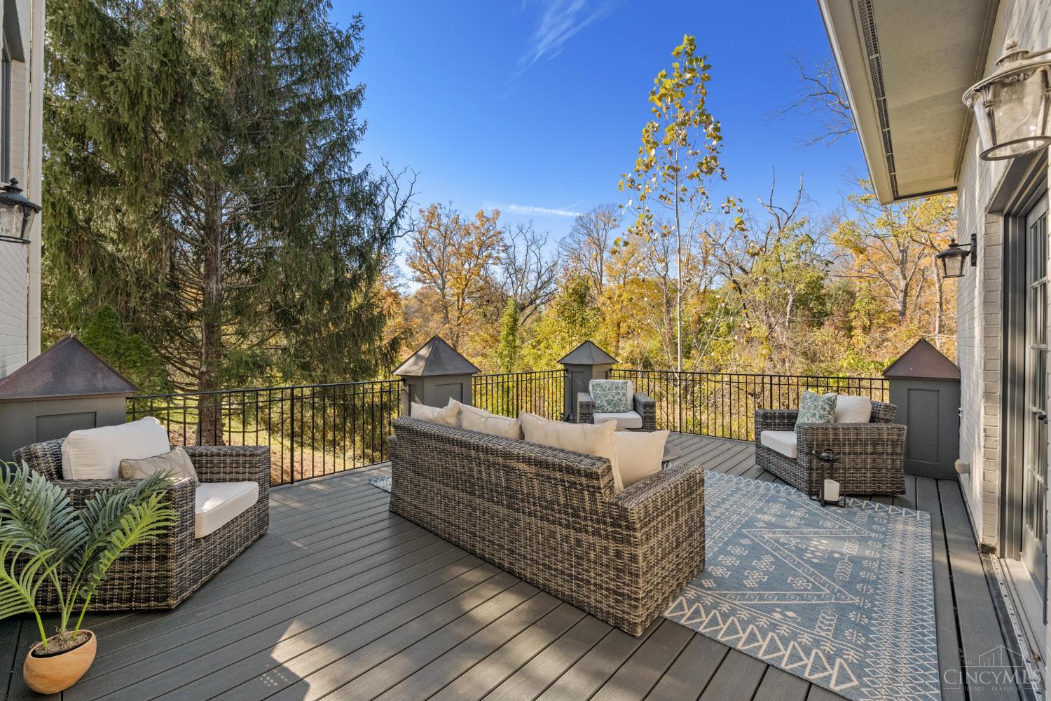 Indian Hill, Ohio, 45243, United States, 6 Bedrooms Bedrooms, ,6 BathroomsBathrooms,Residential,For Sale,1988280