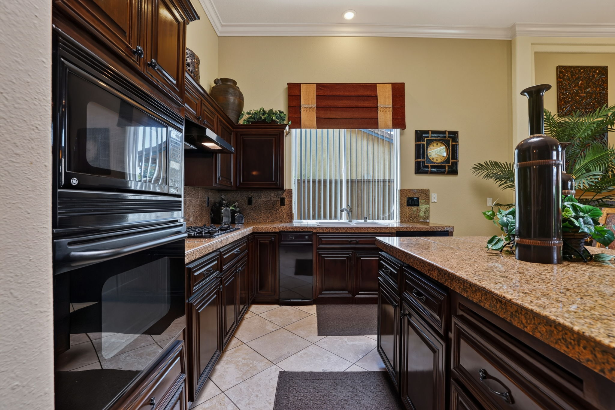  3729 Lake Terrace Drive, Elk Grove, CA 95758 - 物件實景