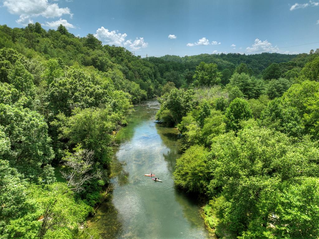 Mineral Bluff, Georgia, 30559, United States, 4 Bedrooms Bedrooms, ,5 BathroomsBathrooms,Residential,For Sale,1858917