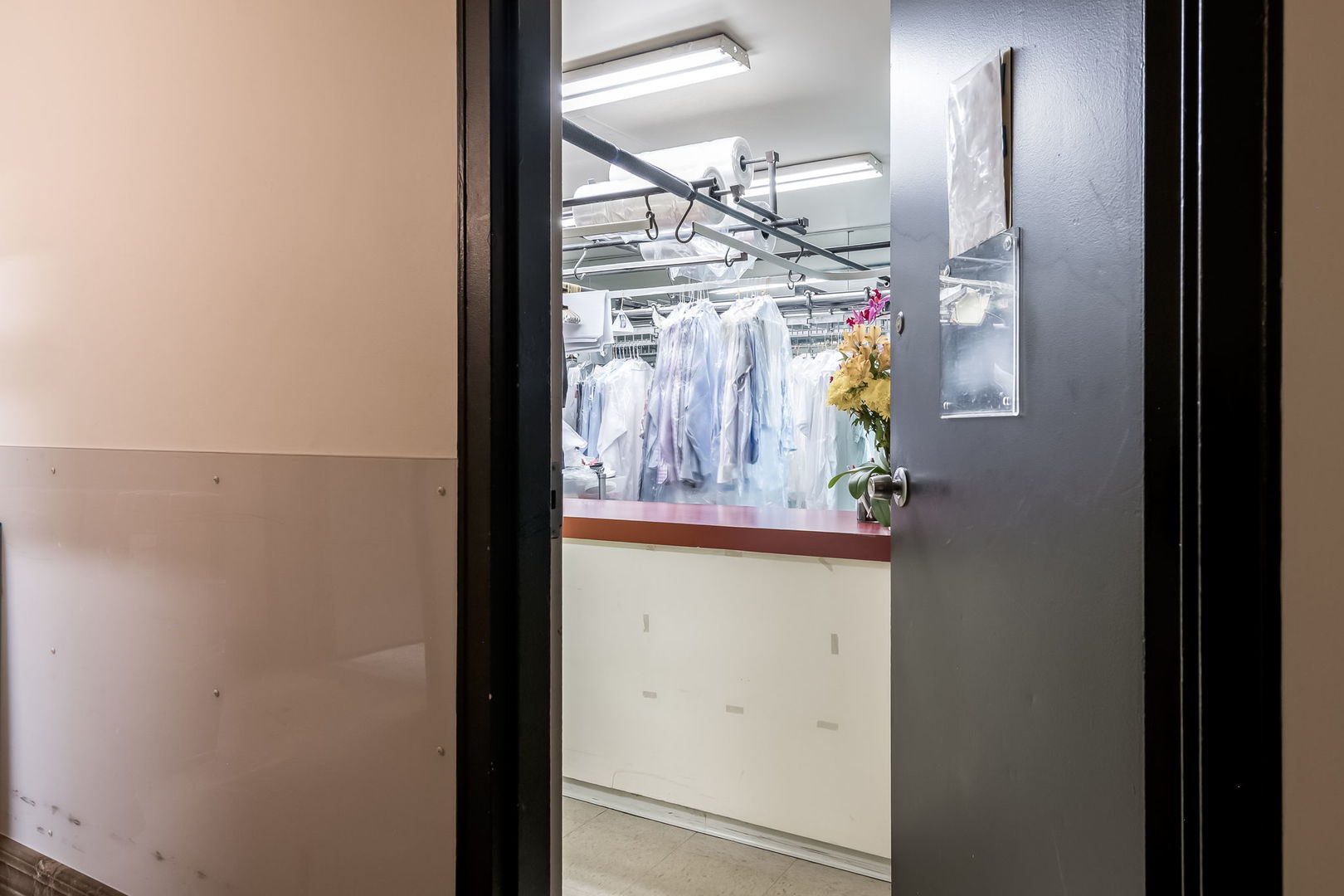 Chicago, Illinois, 60611, United States, 2 Bedrooms Bedrooms, ,2 BathroomsBathrooms,Residential,For Sale,1986220