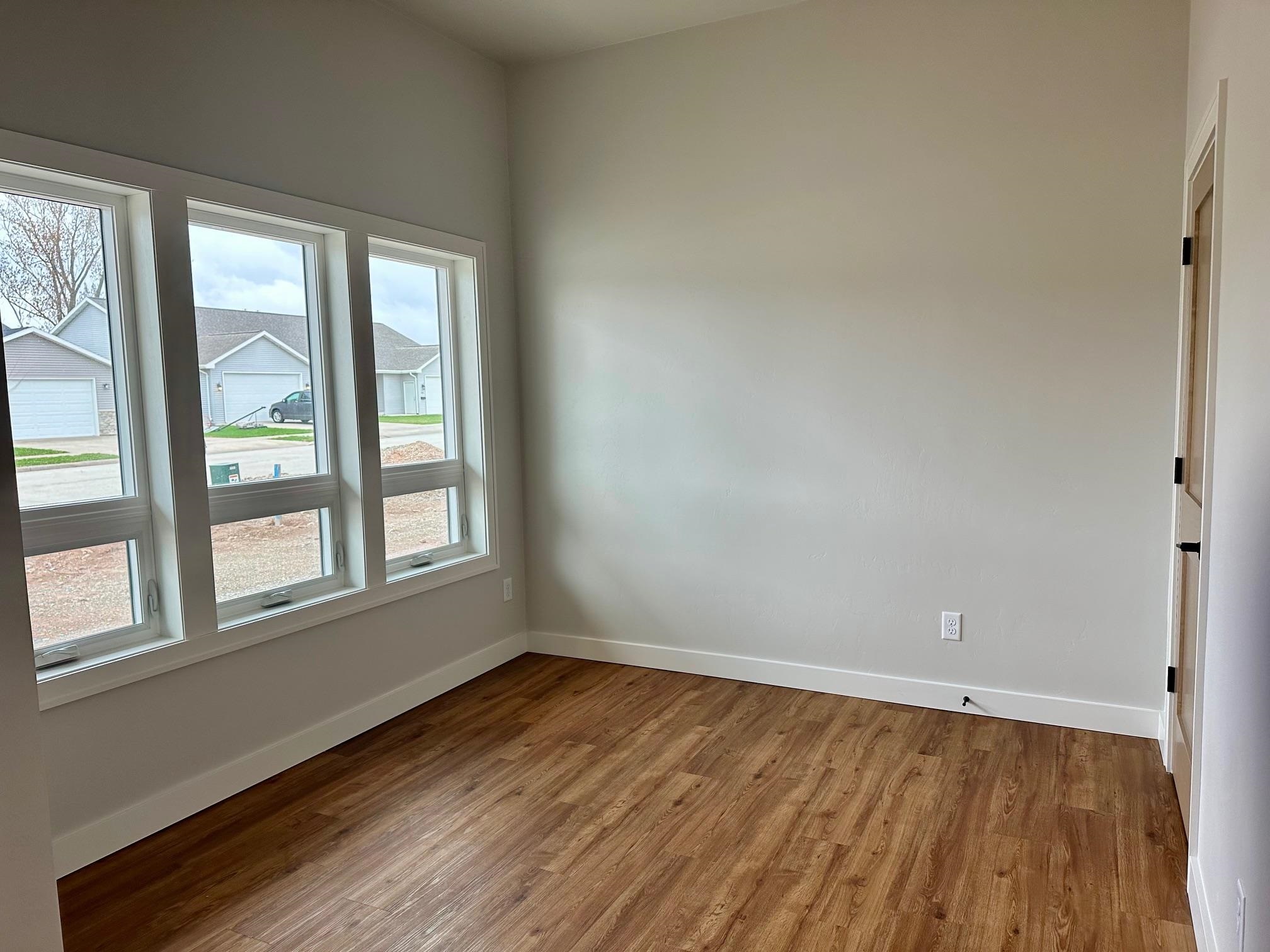 Kimberly, Wisconsin, 54136, United States, 4 Bedrooms Bedrooms, ,3 BathroomsBathrooms,Residential,For Sale,1975041