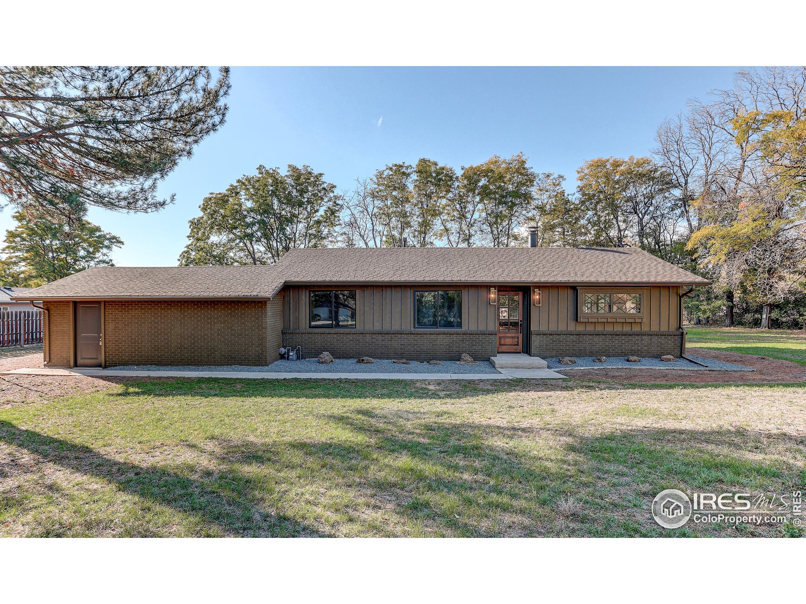 Lafayette, Colorado, 80026, United States, 3 Bedrooms Bedrooms, ,2 BathroomsBathrooms,Residential,For Sale,1988178