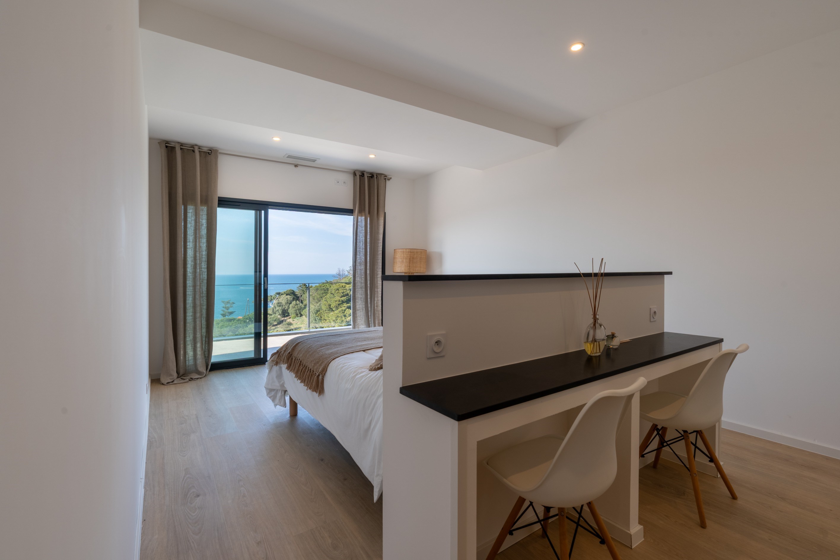  Exceptional Sea-View villa – 220 m² of living space with garage and elevator. - 物件實景