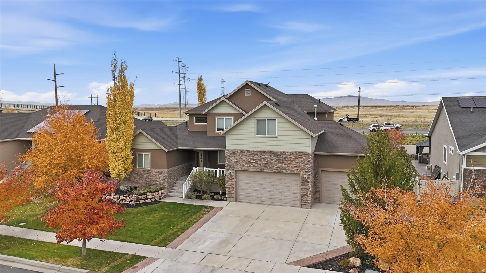 Woods Cross, Utah, 84087, United States, 6 Bedrooms Bedrooms, ,3 BathroomsBathrooms,Residential,For Sale,2002184