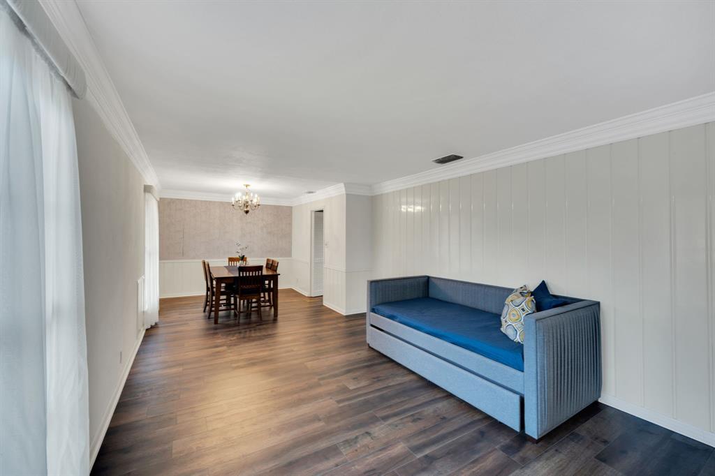 Burleson, Texas, 76028, United States, 4 Bedrooms Bedrooms, ,3 BathroomsBathrooms,Residential,For Sale,1981245