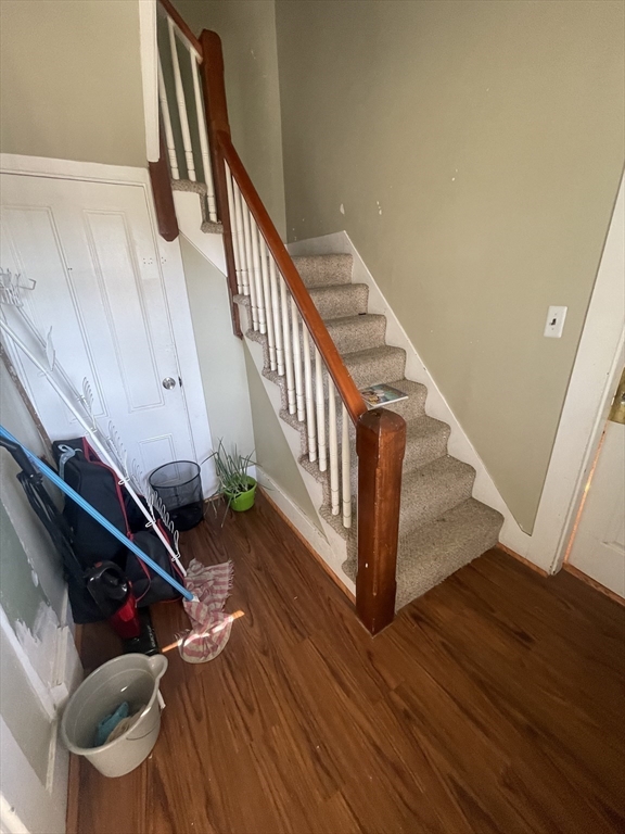 Marlborough, Massachusetts, 01752, United States, 6 Bedrooms Bedrooms, ,3 BathroomsBathrooms,Residential,For Sale,1920476