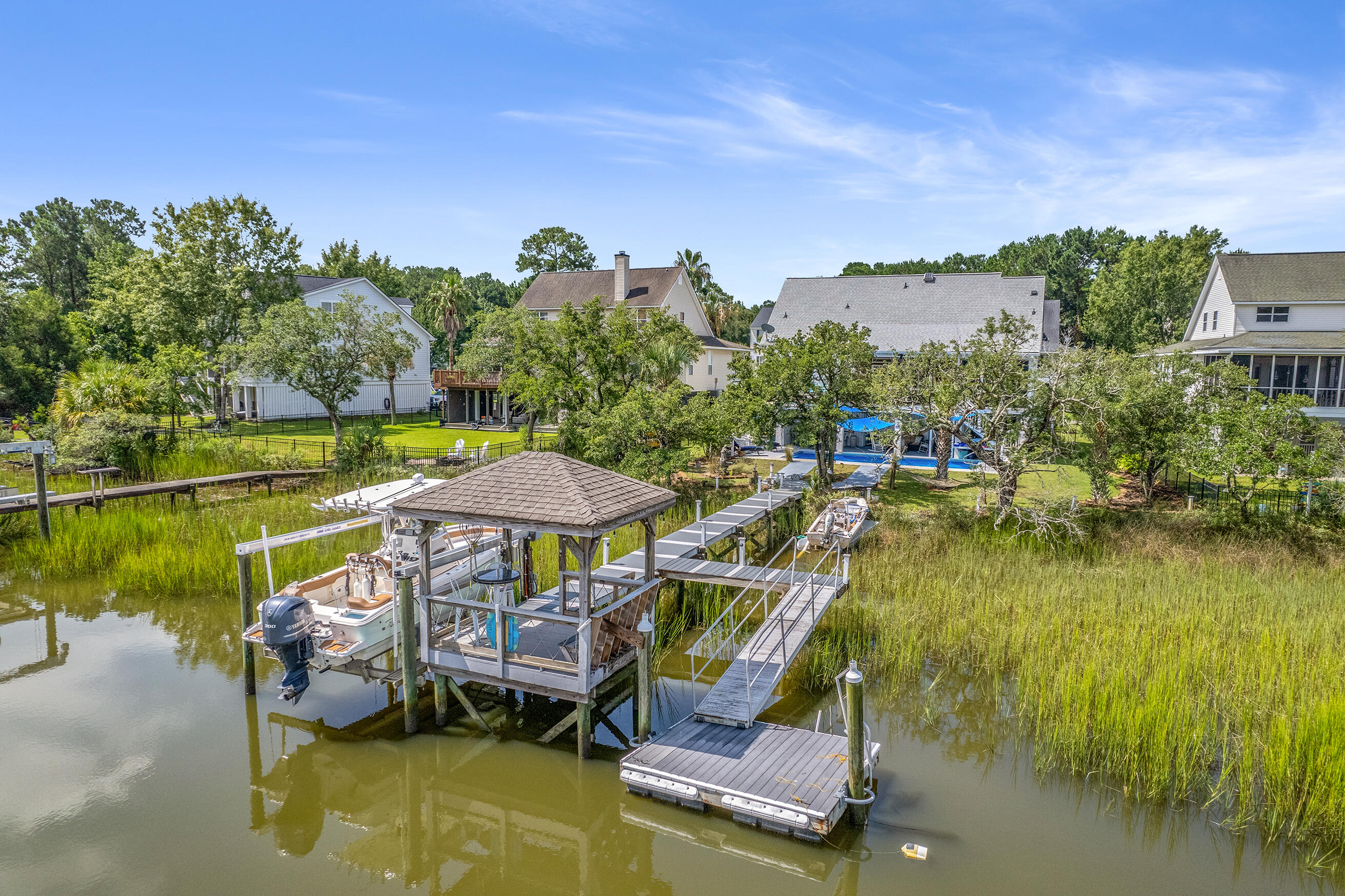 Mount Pleasant, South Carolina, 29466, United States, 3 Bedrooms Bedrooms, ,4 BathroomsBathrooms,Residential,For Sale,1798311