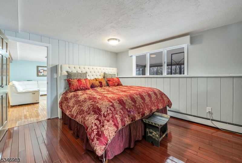 Ringwood Boro, New Jersey, 07456, United States, 4 Bedrooms Bedrooms, ,2 BathroomsBathrooms,Residential,For Sale,1794358