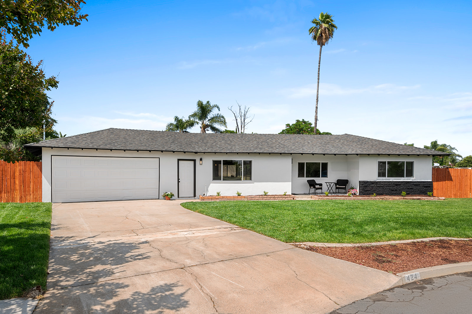 Rialto, California, 92376, United States, 4 Bedrooms Bedrooms, ,2 BathroomsBathrooms,Residential,For Sale,1878686