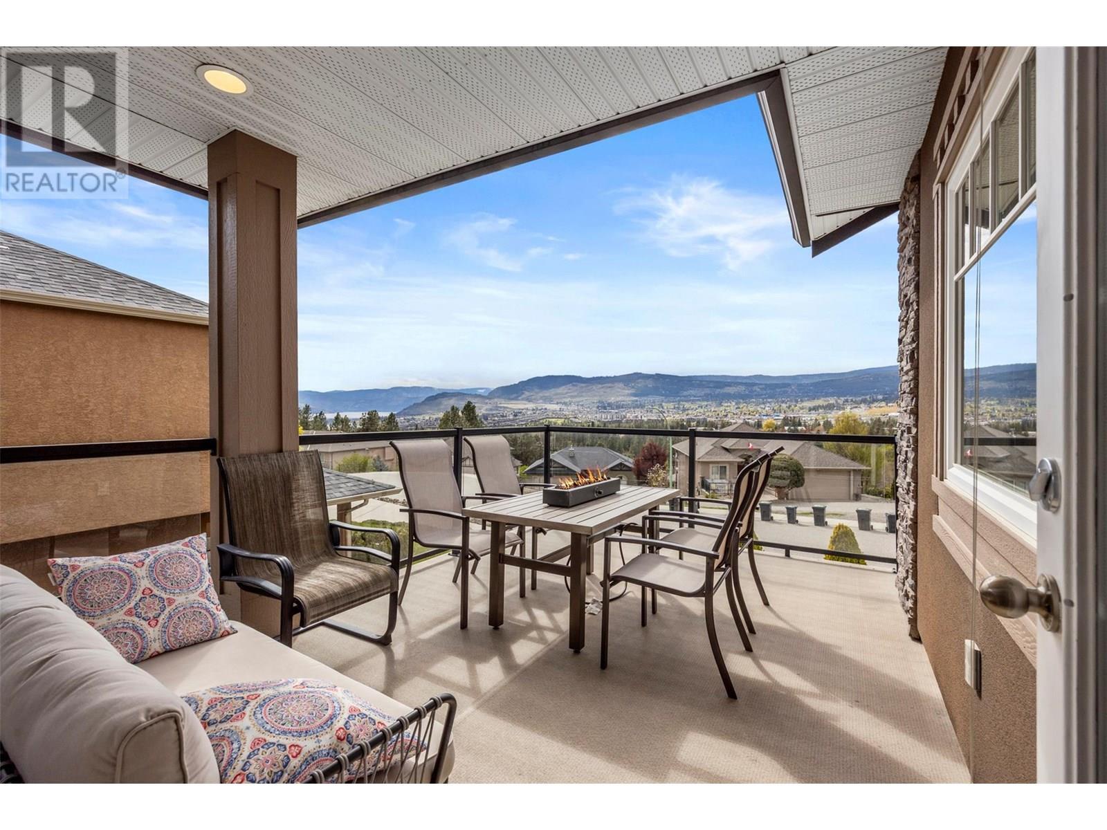 WEST KELOWNA, British Columbia, V1Y 6G1, CA, 5 Bedrooms Bedrooms, ,3 BathroomsBathrooms,Residential,For Sale,1892730