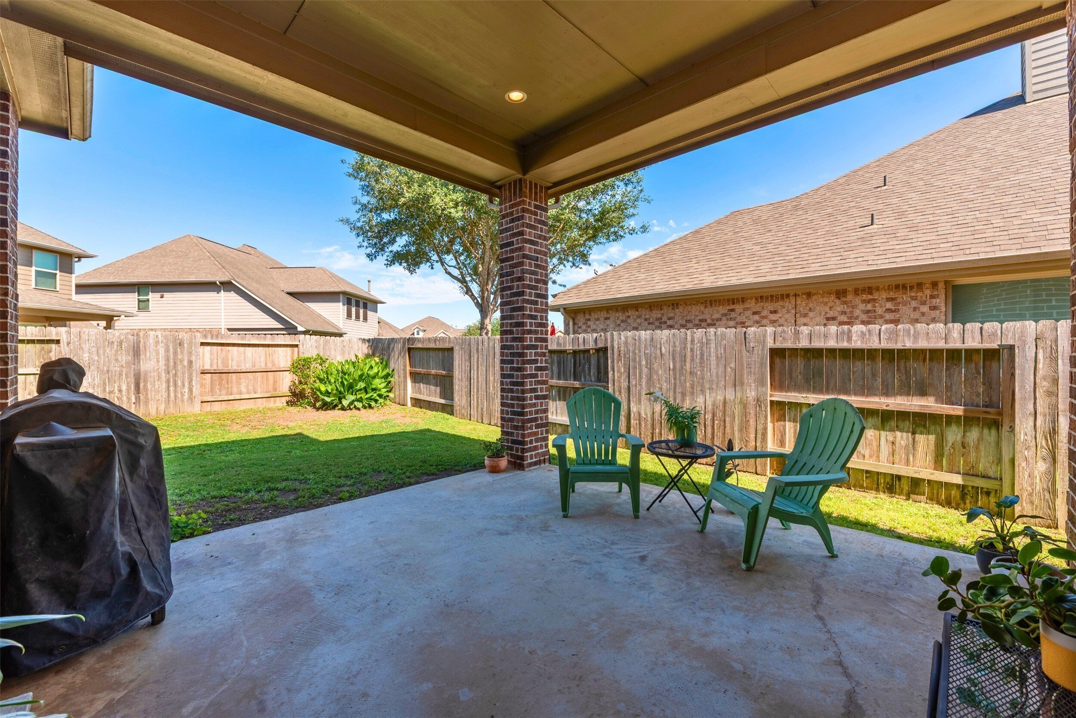 Fulshear, Texas, 77441, United States, 4 Bedrooms Bedrooms, ,4 BathroomsBathrooms,Residential,For Sale,1928205