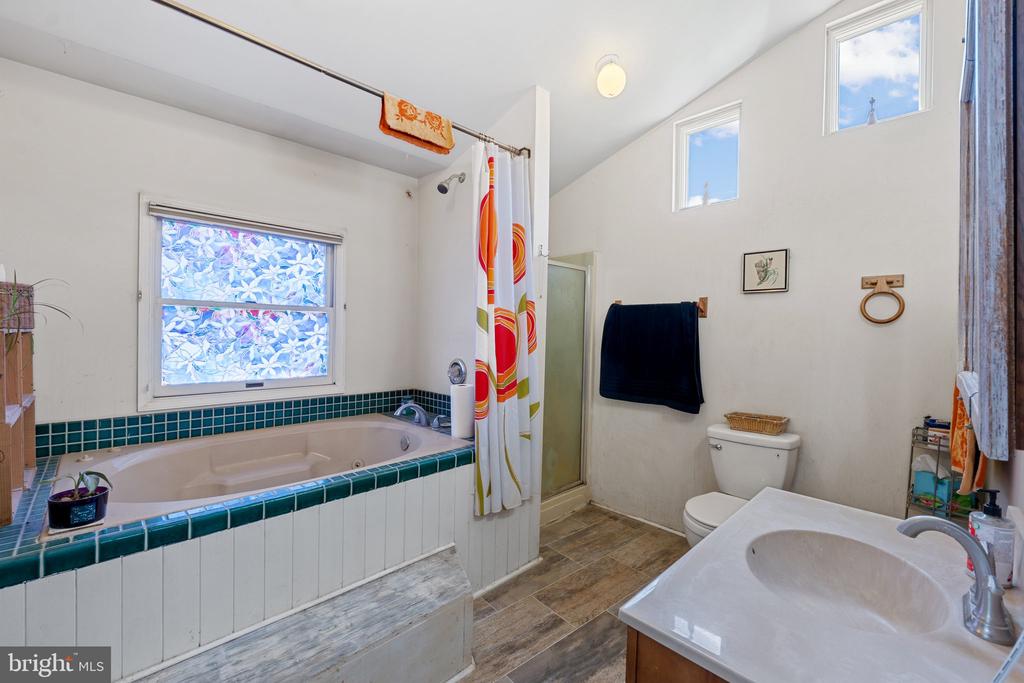 Woodbine, Maryland, 21797, United States, 4 Bedrooms Bedrooms, ,3 BathroomsBathrooms,Residential,For Sale,1921948