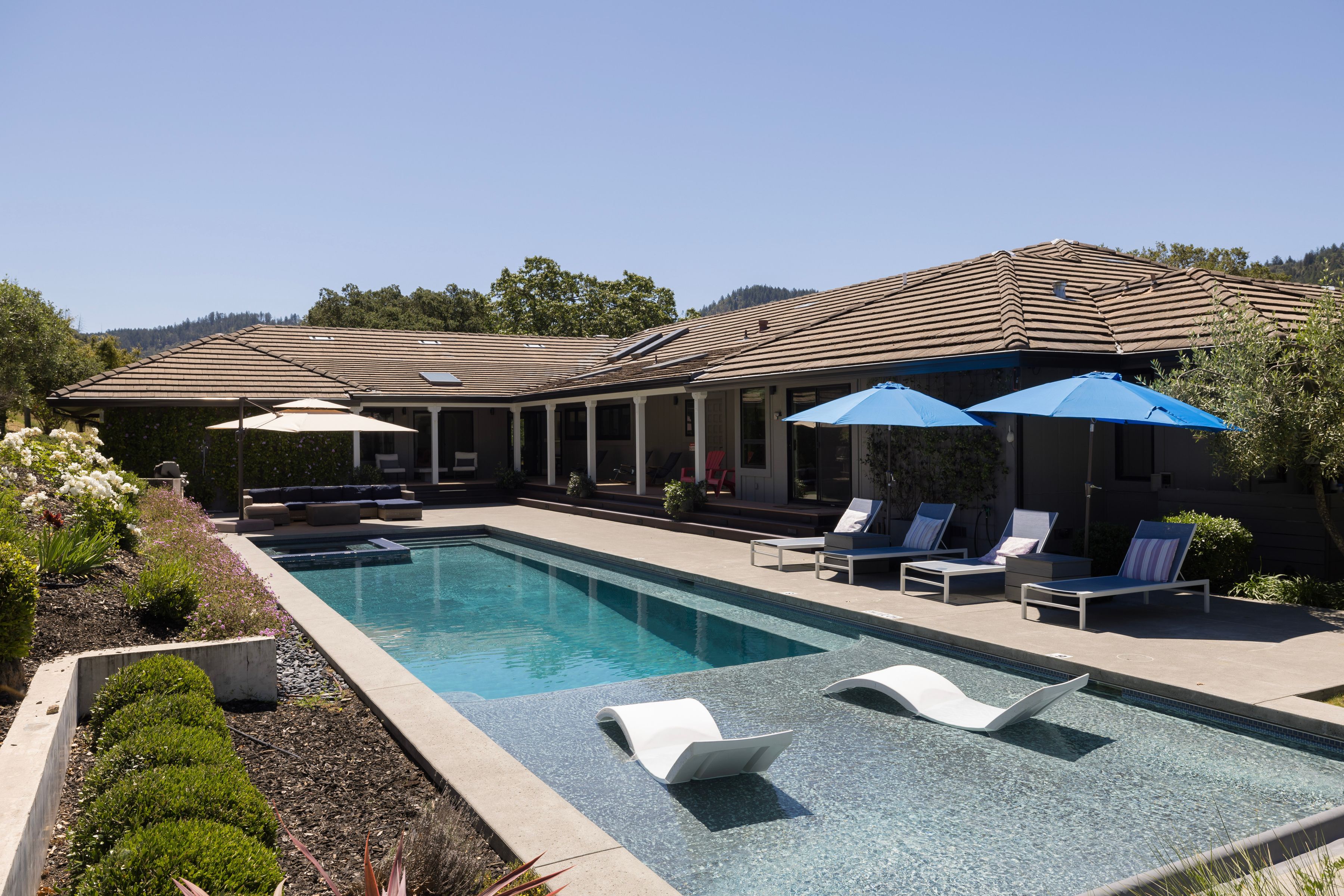  Income Producing Calistoga Compound - 物件實景