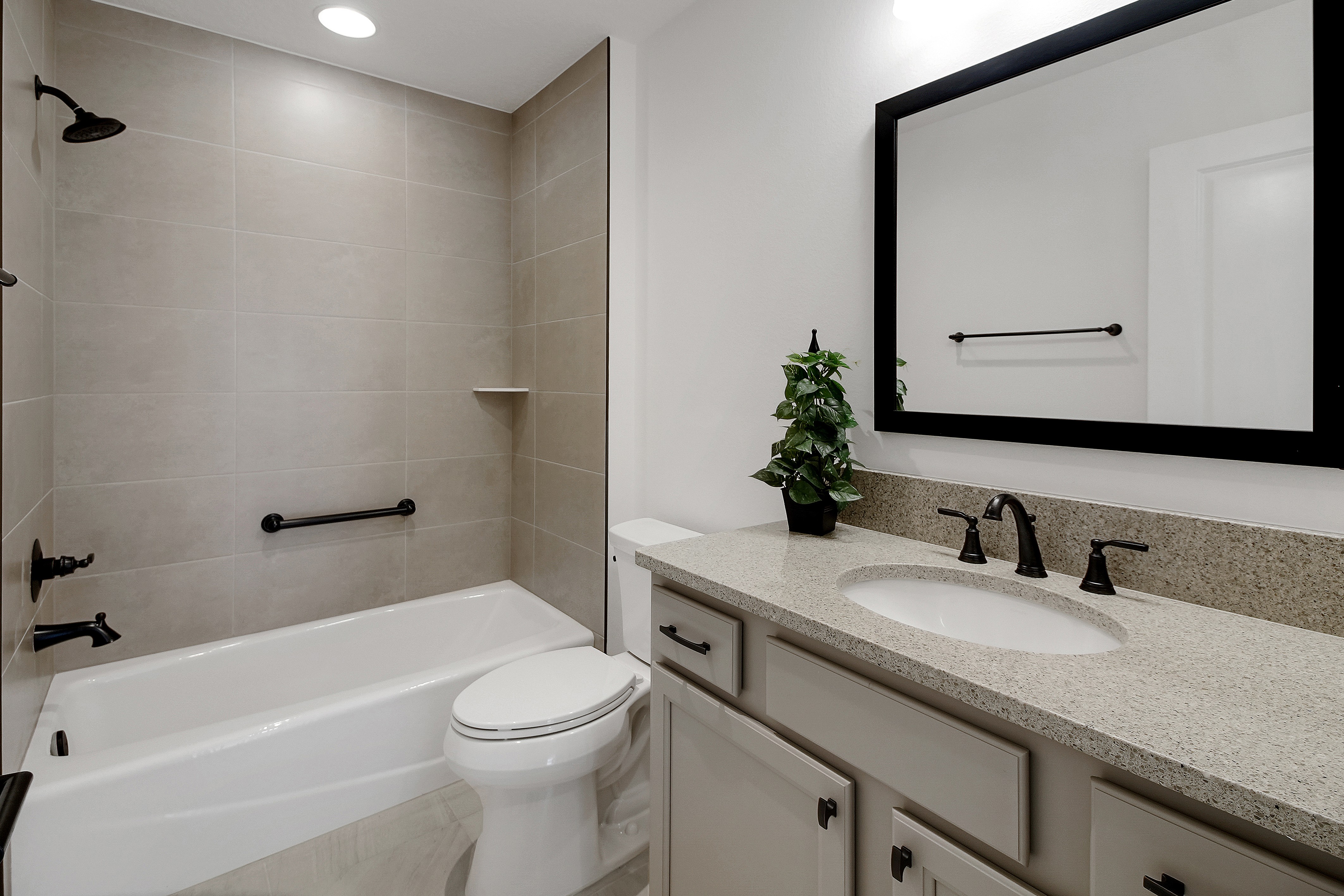 The Villages, Florida, 34762, United States, 3 Bedrooms Bedrooms, ,3 BathroomsBathrooms,Residential,For Sale,1888695