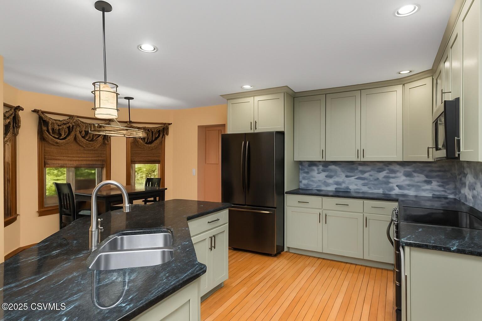 Danville, Pennsylvania, 17821, United States, 3 Bedrooms Bedrooms, ,1 BathroomBathrooms,Residential,For Sale,1974800