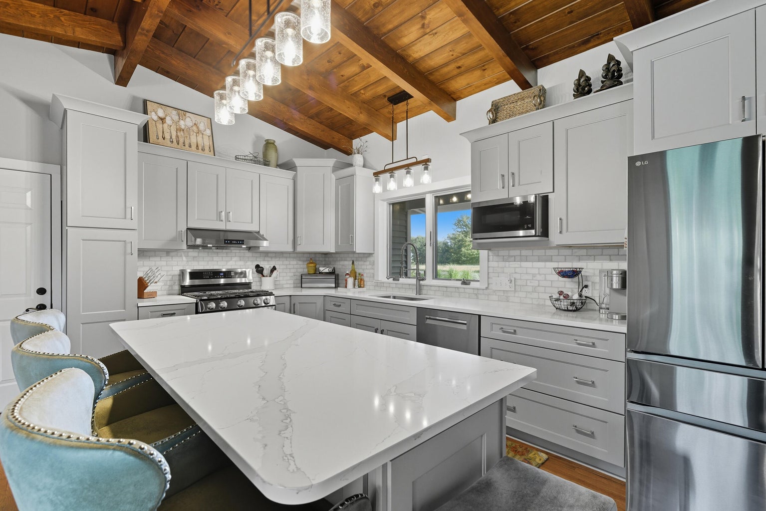 Lakeview, Michigan, 48850, United States, 3 Bedrooms Bedrooms, ,3 BathroomsBathrooms,Residential,For Sale,1973993