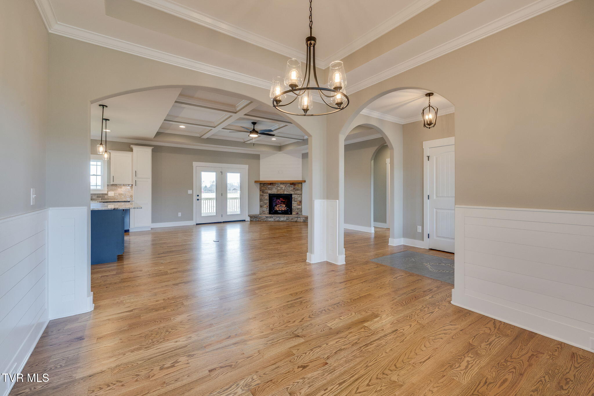 Jonesborough, Tennessee, 37659, United States, 4 Bedrooms Bedrooms, ,3 BathroomsBathrooms,Residential,For Sale,1974561