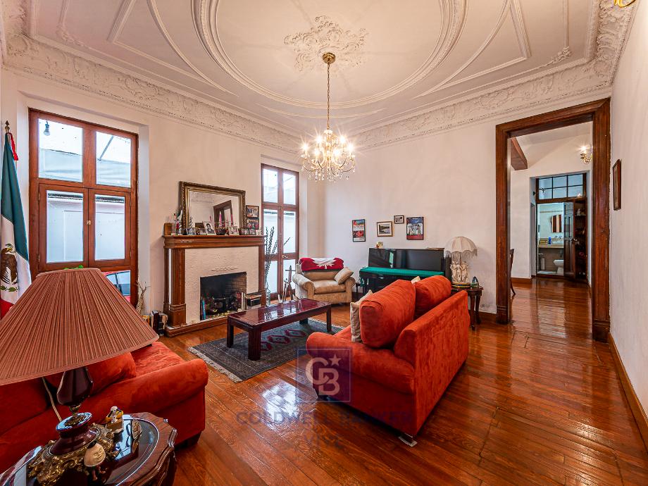 Chihuahua, Cuauhtémoc, Ciudad de México, 06700, Mexico, 5 Bedrooms Bedrooms, ,4 BathroomsBathrooms,Residential,For Sale,Chihuahua,1571530