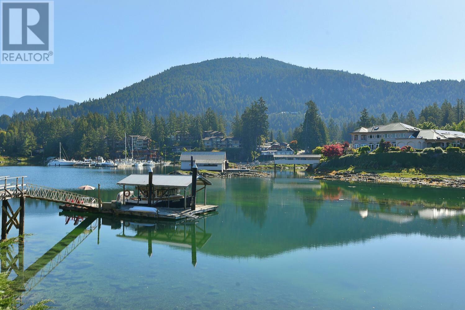 MADEIRA PARK, British Columbia, V0N 2H1, CA, 3 Bedrooms Bedrooms, ,3 BathroomsBathrooms,Residential,For Sale,1837526
