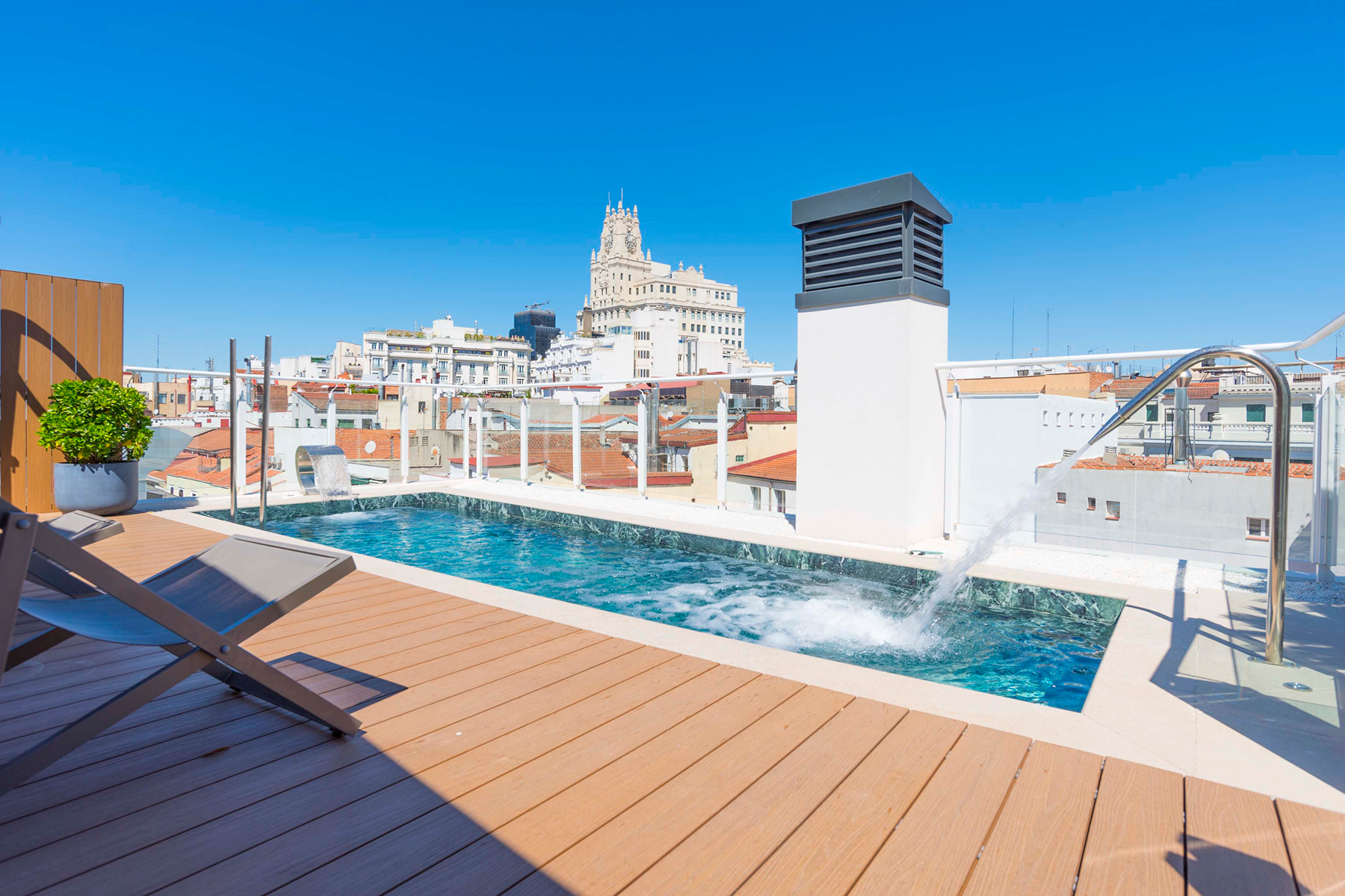 Modern flat with rooftop and pool in the heart of Madrid - 物件實景