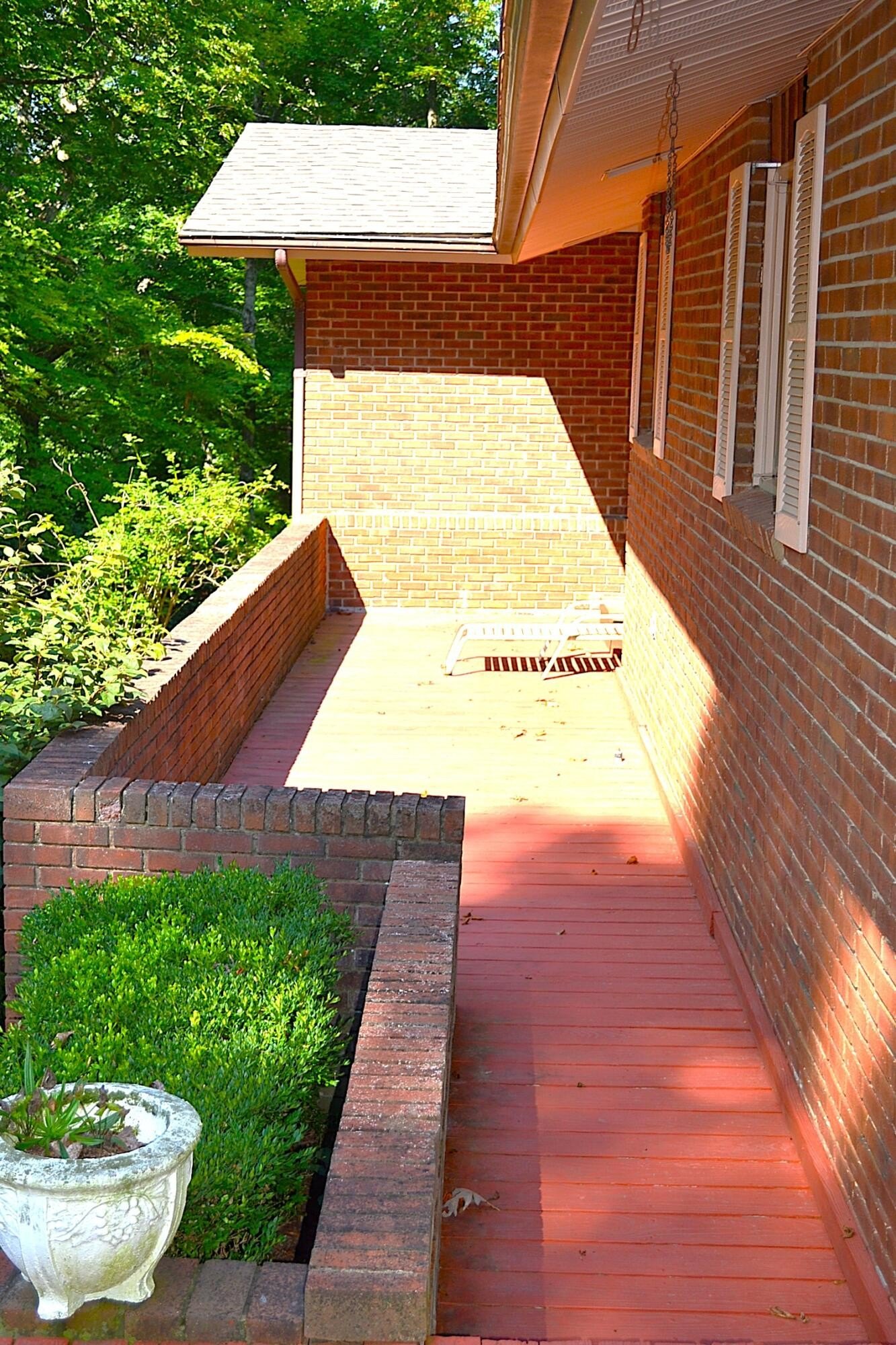 Lewisburg, West Virginia, 24901, United States, 6 Bedrooms Bedrooms, ,3 BathroomsBathrooms,Residential,For Sale,1940620