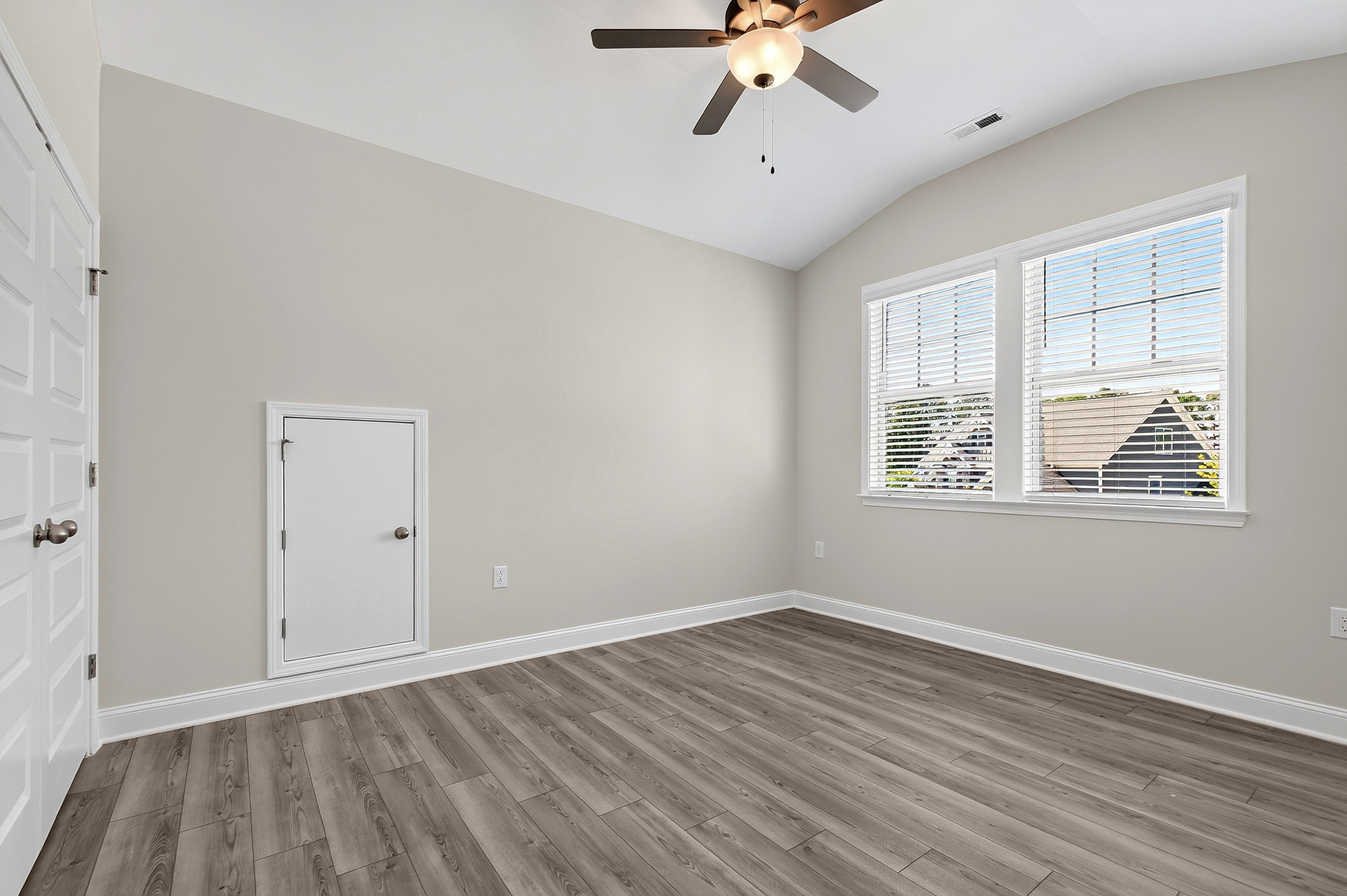  1300 Commons Ford Place, Apex, NC 27539 - 物件實景