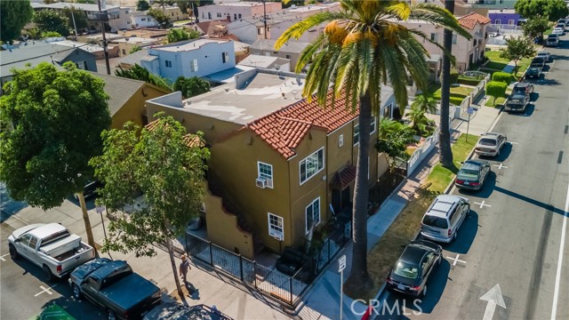 Huntington Park, California, 90255, United States, 6 Bedrooms Bedrooms, ,Residential,For Sale,1919112