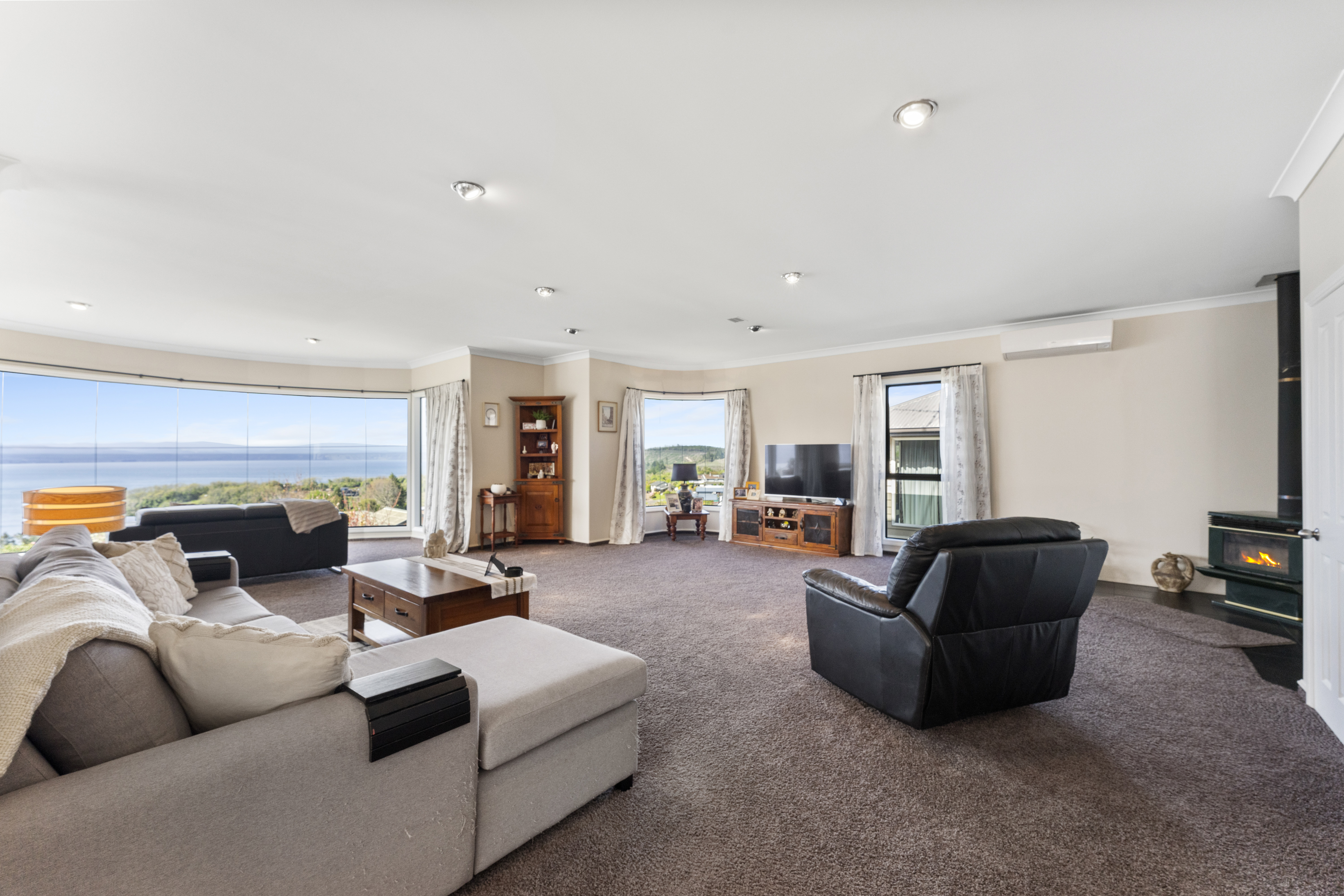  82 Wakeman Road, Acacia Bay, Taupo - 物件實景