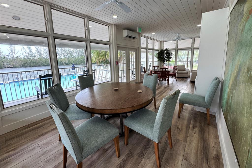 Bradenton, Florida, 34210, United States, 2 Bedrooms Bedrooms, ,3 BathroomsBathrooms,Residential,For Sale,1793424