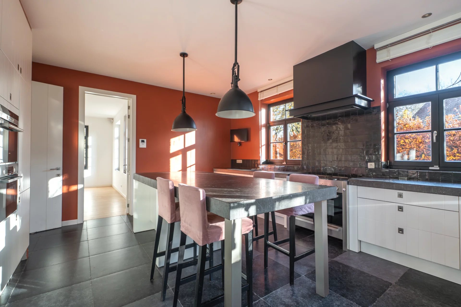 Rhode-Saint-Genese, Flanders, 1640, BE, 6 Bedrooms Bedrooms, ,11 BathroomsBathrooms,Residential,For Sale,2003186