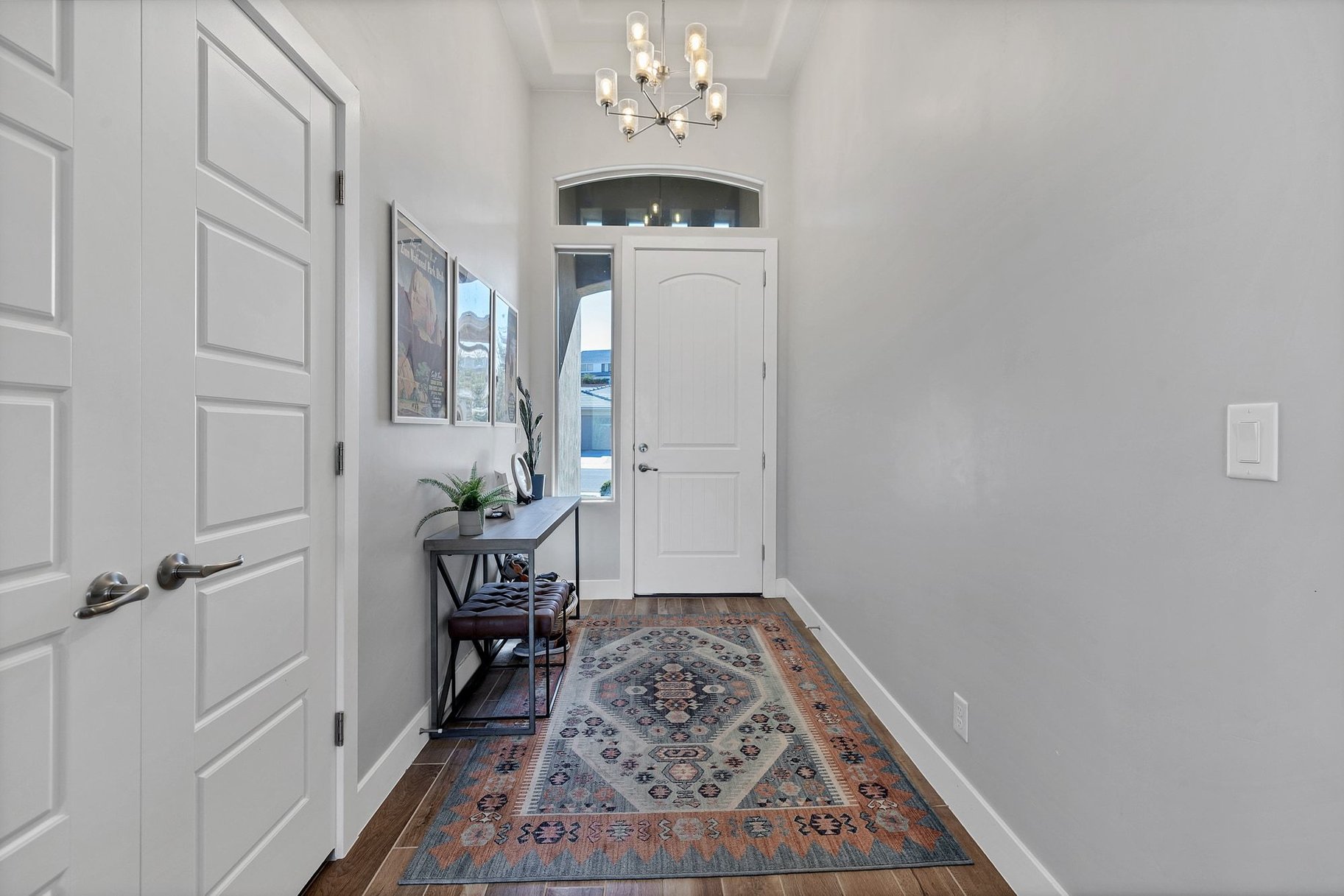  Stylish Single-Level Living with Designer Finishes - 物件實景