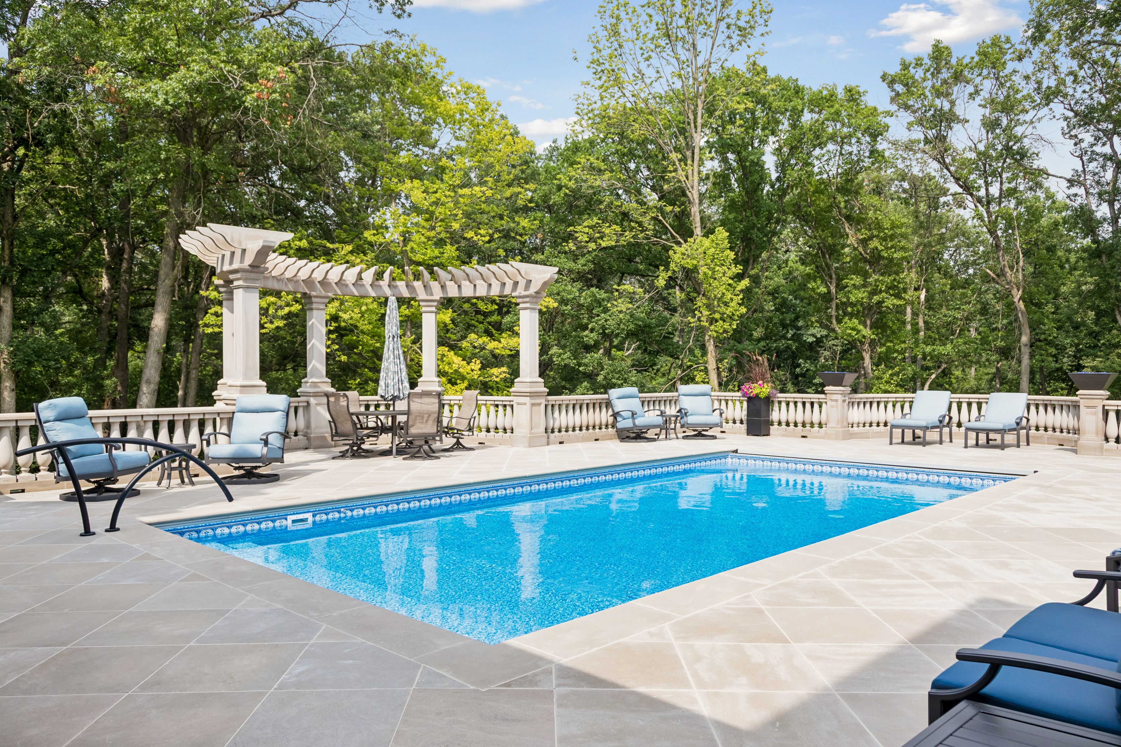  Timeless Elegance on a Private North Oaks Setting - 物件實景