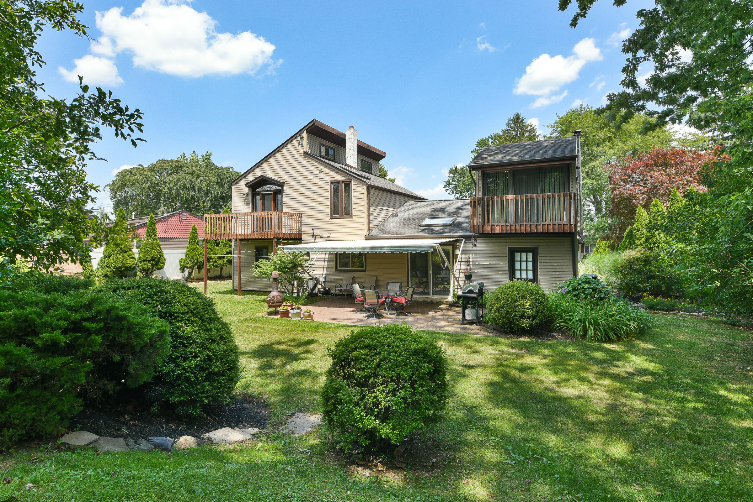Feasterville Trevose, Pennsylvania, 19053, United States, 4 Bedrooms Bedrooms, ,2 BathroomsBathrooms,Residential,For Sale,1920735