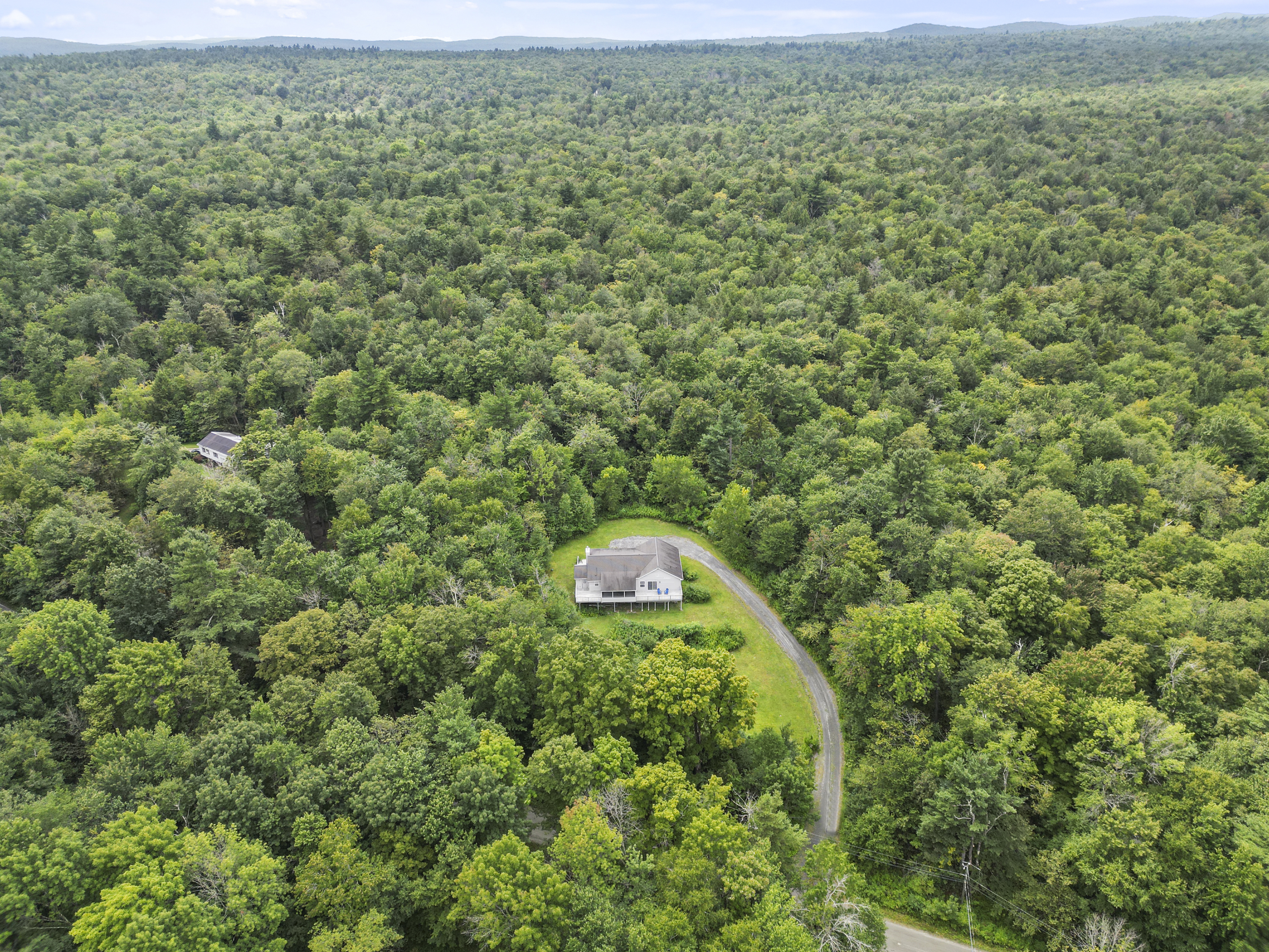 Private Berkshires Sanctuary Near Jacob