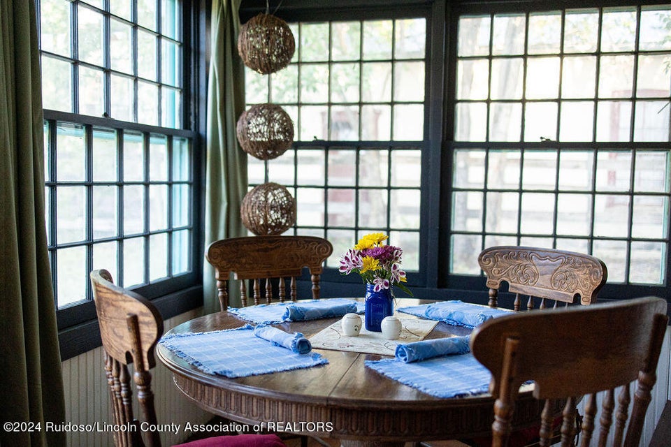 Lincoln, New Mexico, 88338, United States, 7 Bedrooms Bedrooms, ,9 BathroomsBathrooms,Residential,For Sale,1974977