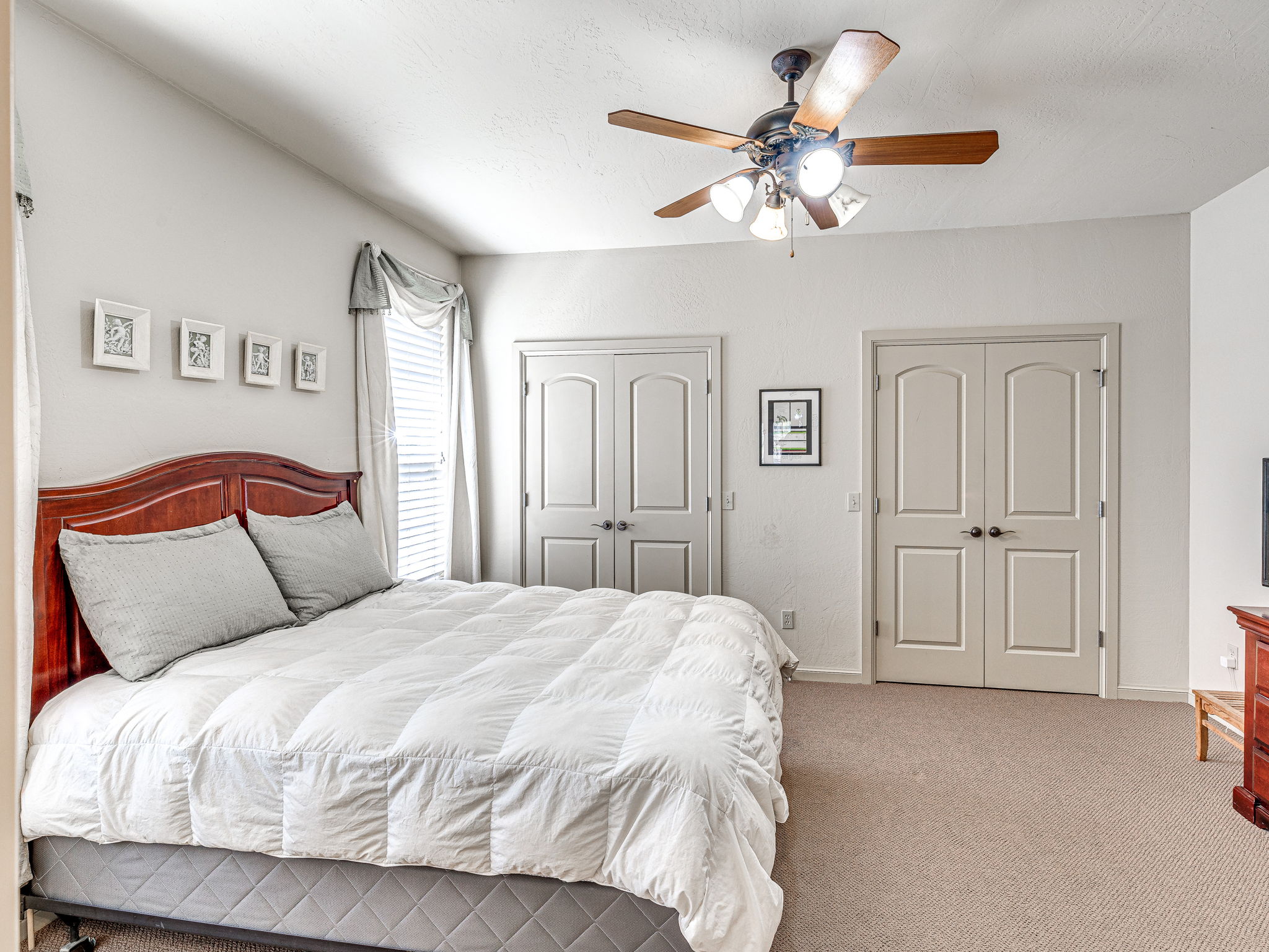 Edmond, Oklahoma, 73003, United States, 3 Bedrooms Bedrooms, ,3 BathroomsBathrooms,Residential,For Sale,1907652