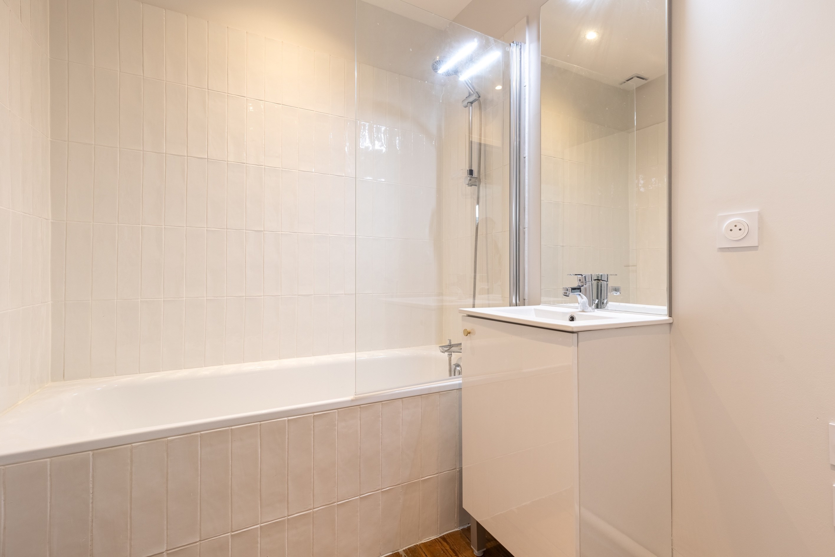  PALAIS GALLIEN - FONDAUDÈGE - SUPERB RENOVATED APARTMENT OF 81 M2 IN THE HEART … - 物件實景
