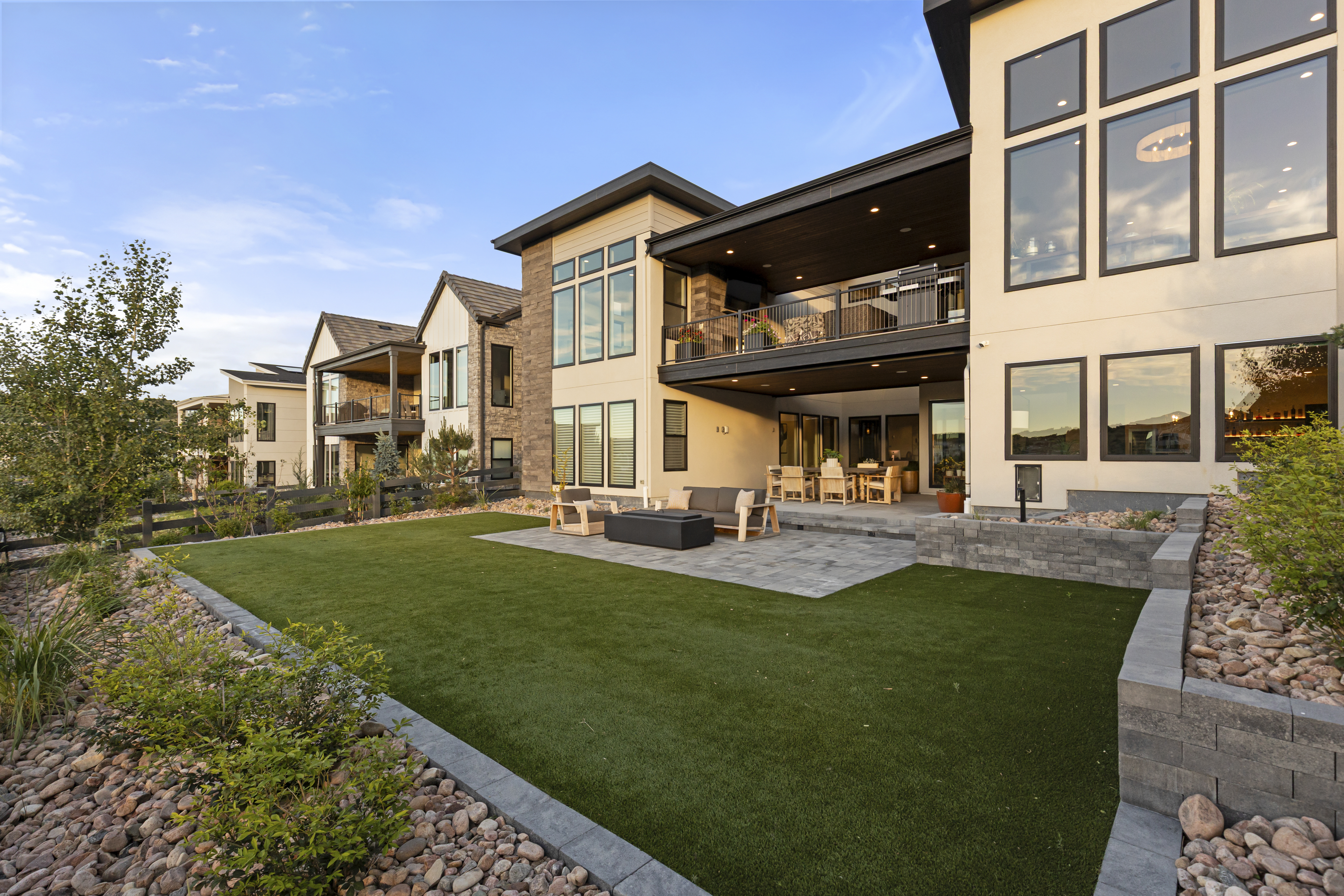  Exceptional Ranch-Style - 物件實景
