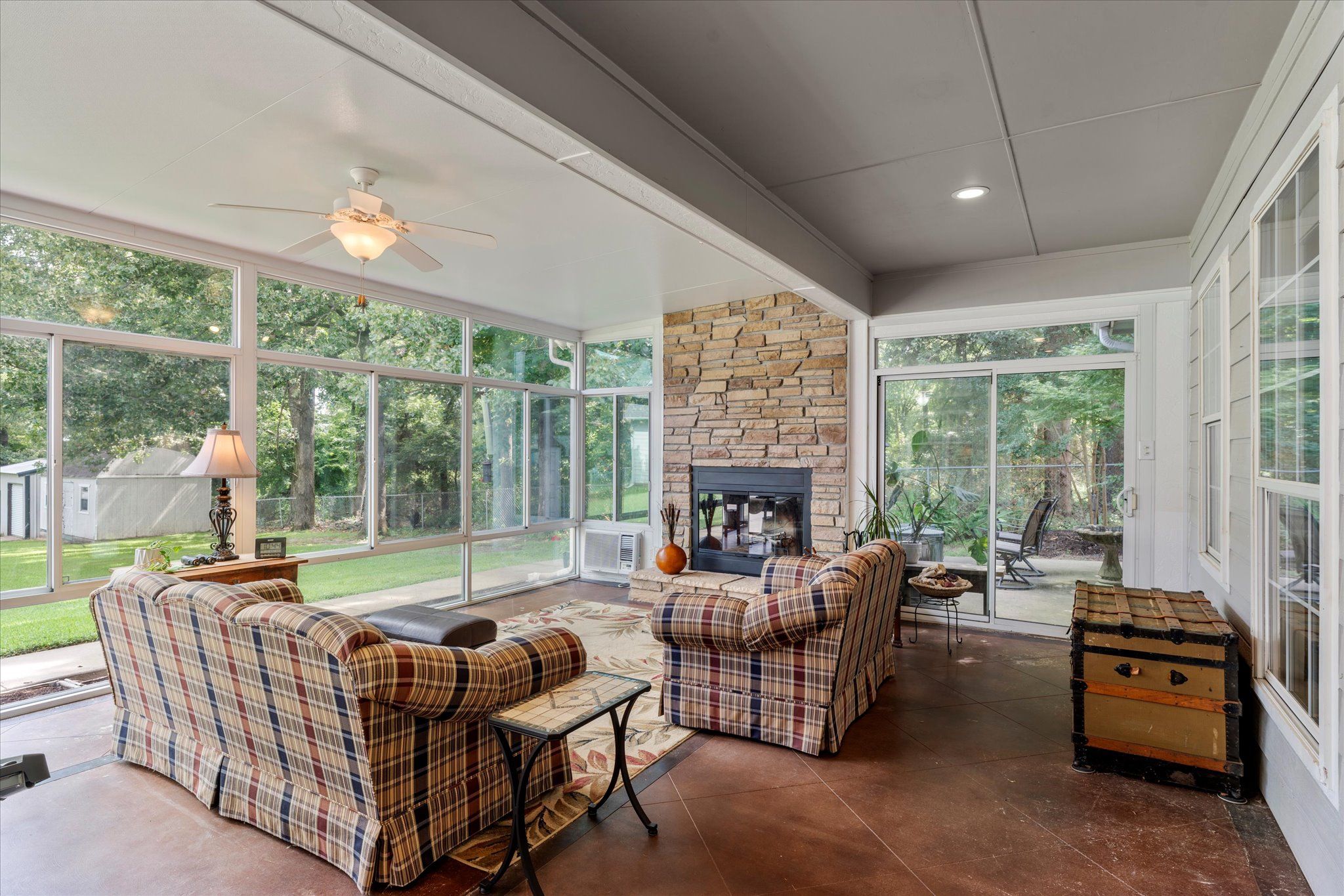 Emory, Texas, 75440, United States, 3 Bedrooms Bedrooms, ,4 BathroomsBathrooms,Residential,For Sale,1892532