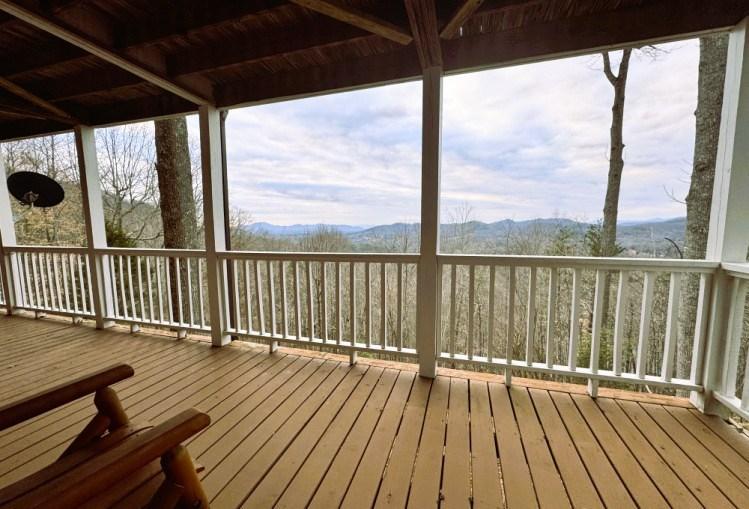 Hayesville, North Carolina, 28904, United States, 2 Bedrooms Bedrooms, ,3 BathroomsBathrooms,Residential,For Sale,1762201