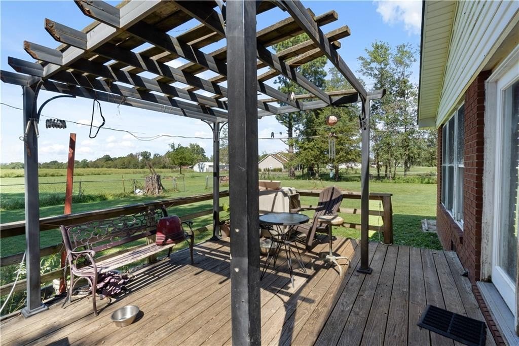 Siloam Springs, Arkansas, 72761, United States, 3 Bedrooms Bedrooms, ,4 BathroomsBathrooms,Residential,For Sale,1981853