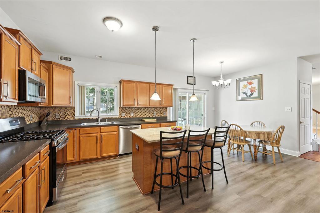 Egg Harbor TWP, New Jersey, 08234, United States, 5 Bedrooms Bedrooms, ,3 BathroomsBathrooms,Residential,For Sale,1931545