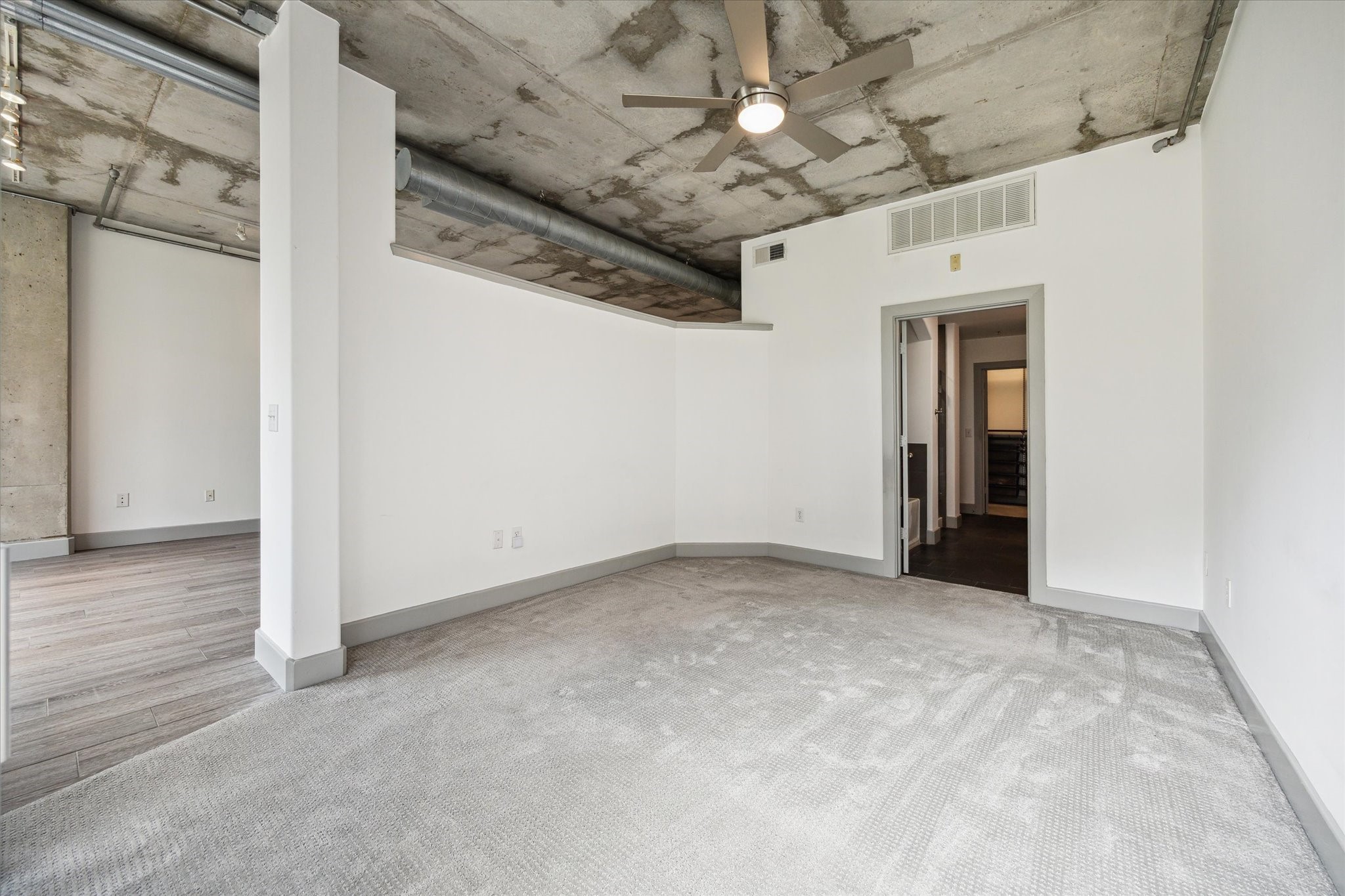  1901 Post Oak Boulevard #408 - 物件實景