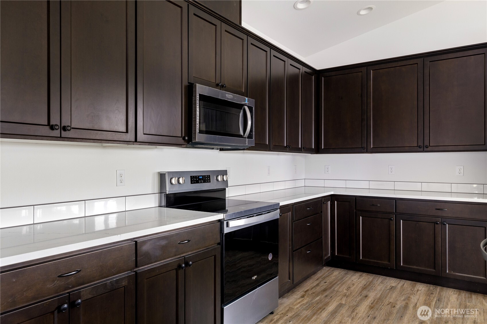 Oak Harbor, Washington, 98277, United States, 3 Bedrooms Bedrooms, ,1 BathroomBathrooms,Residential,For Sale,1759777