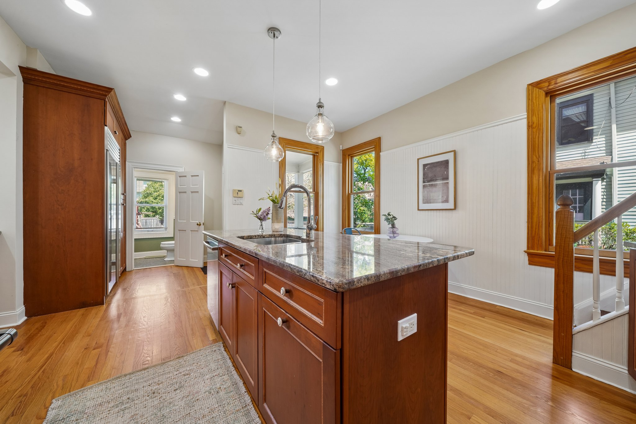  215 Inwood Avenue, Montclair, NJ 07043 - 物件實景