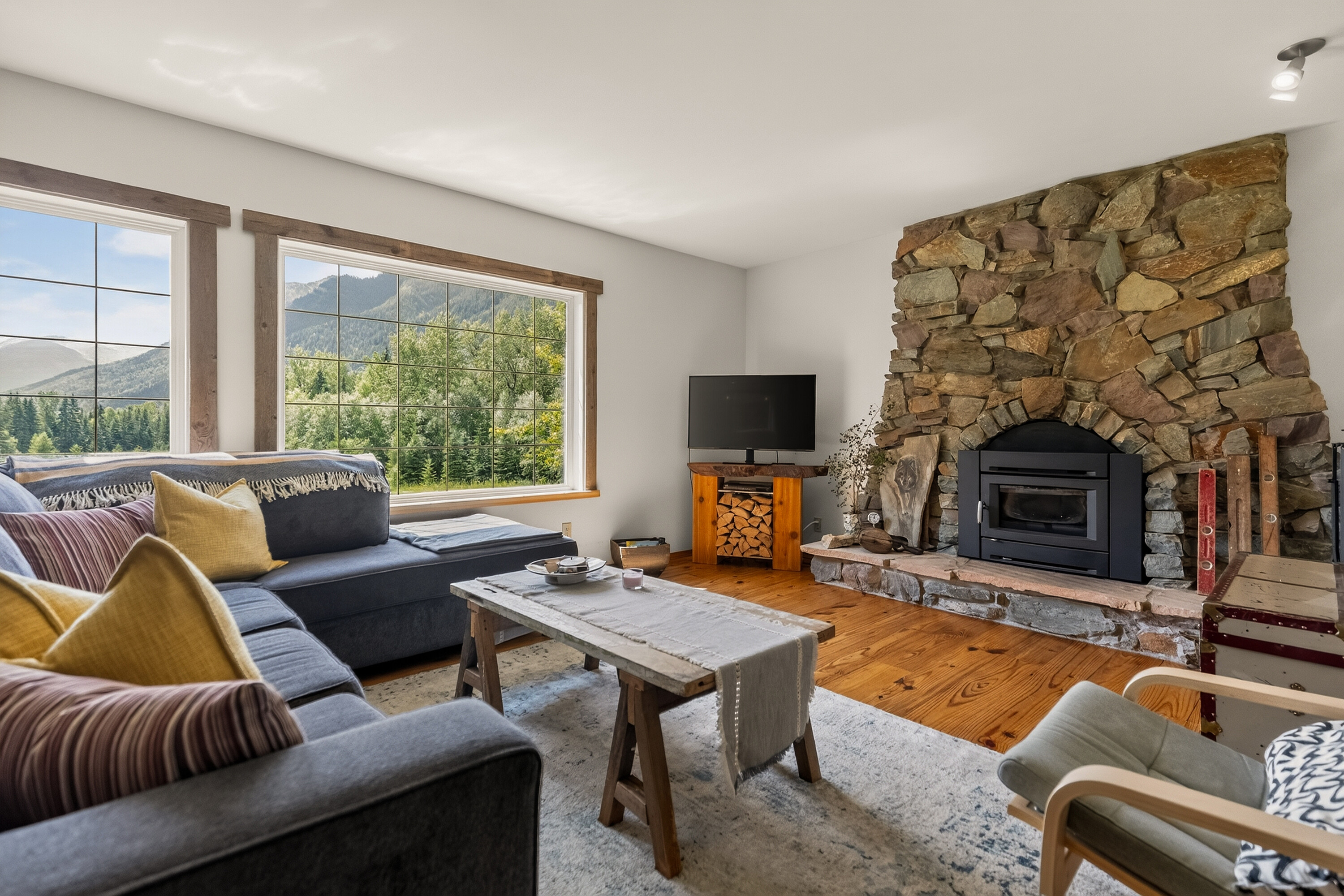  Exclusive Mountain Property - 物件實景