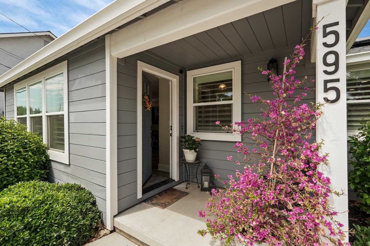 Woodbridge, California, 95258, United States, 2 Bedrooms Bedrooms, ,2 BathroomsBathrooms,Residential,For Sale,2049310